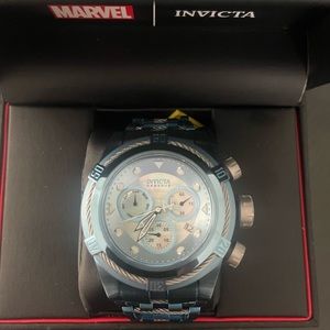 Invicta bolt zeus